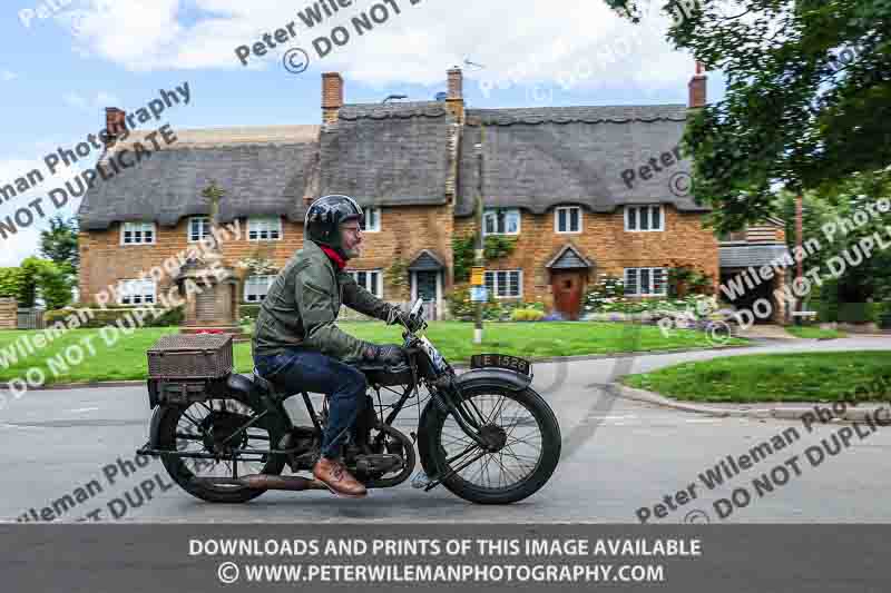 Vintage motorcycle club;eventdigitalimages;no limits trackdays;peter wileman photography;vintage motocycles;vmcc banbury run photographs